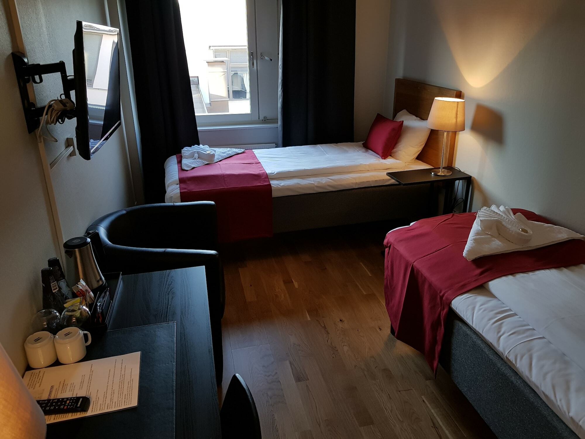 City Hotel Kristinehamn Kültér fotó